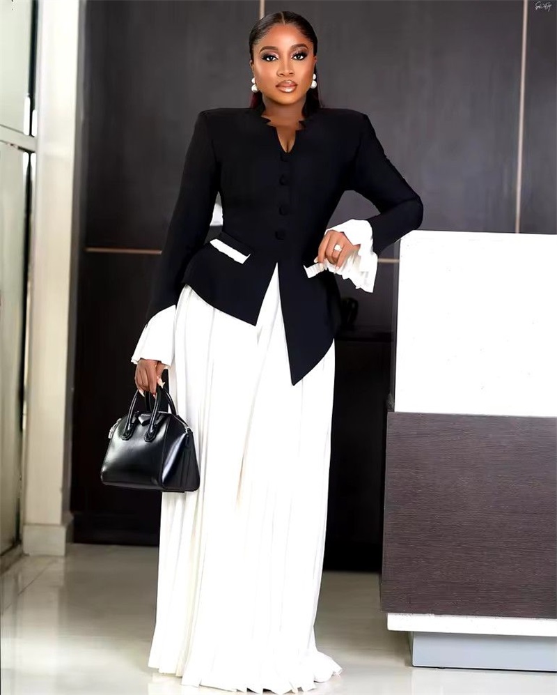 Women Formal Wear With Black Blazer - Biało-czarne damskie garnitury, zestaw 2-częściowy: marynarka