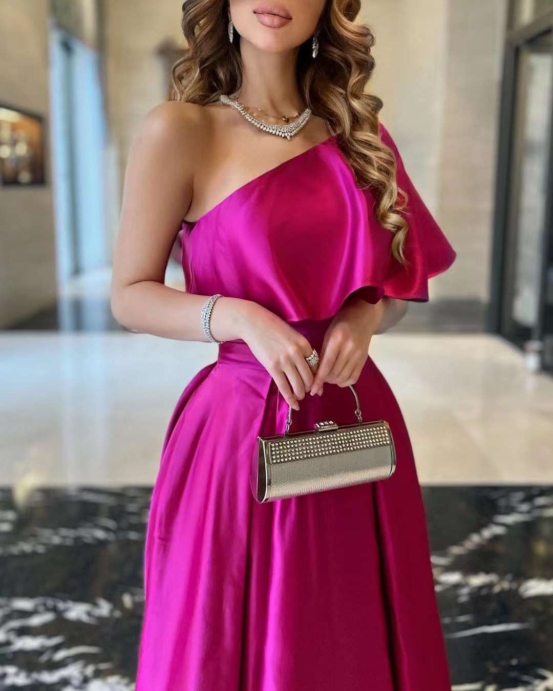 Sukienki na formalne okazje w  – Women Formal Wear Dubai recenzja i cena